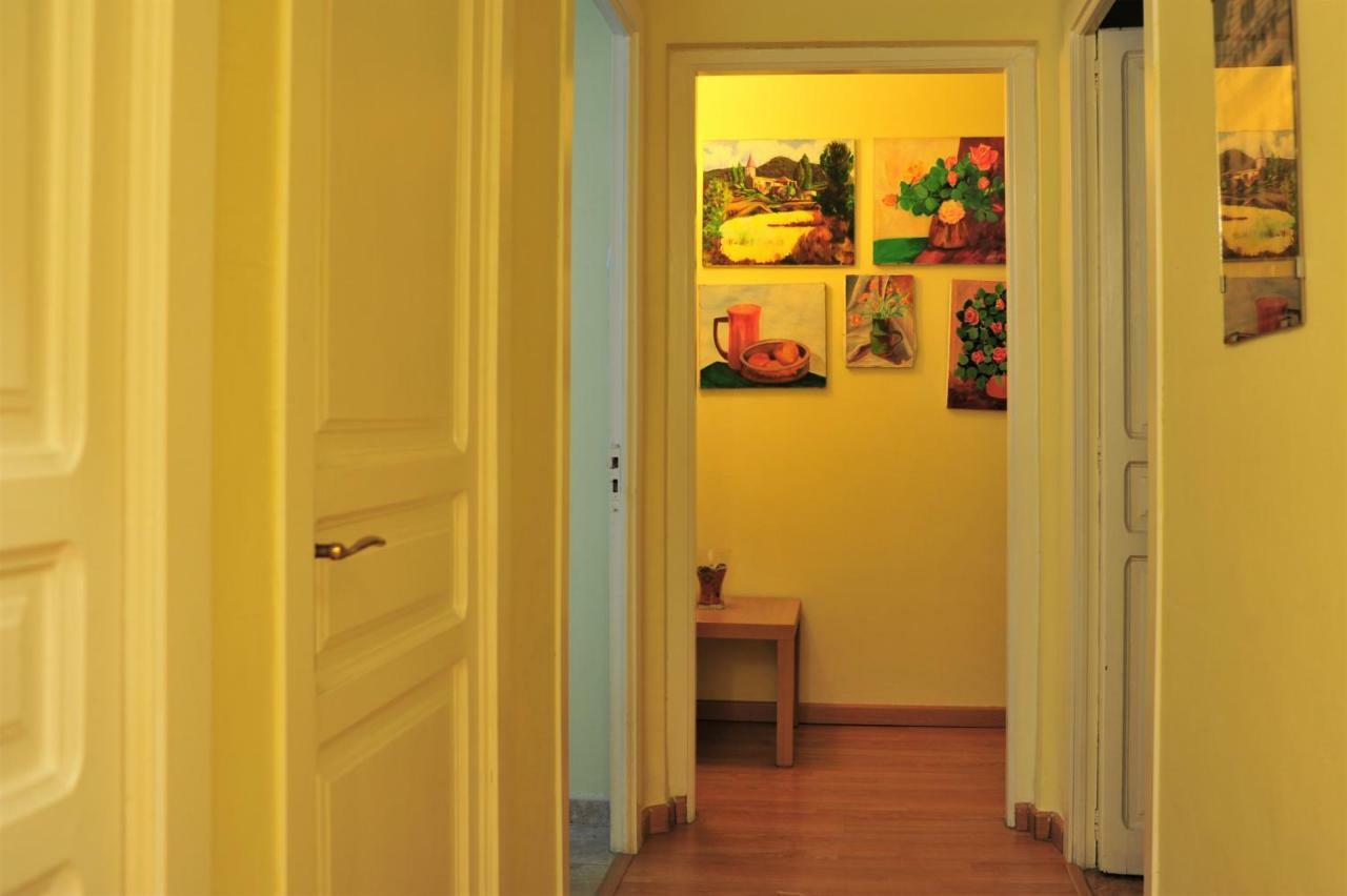 Hostal Bejar Барселона Екстериор снимка